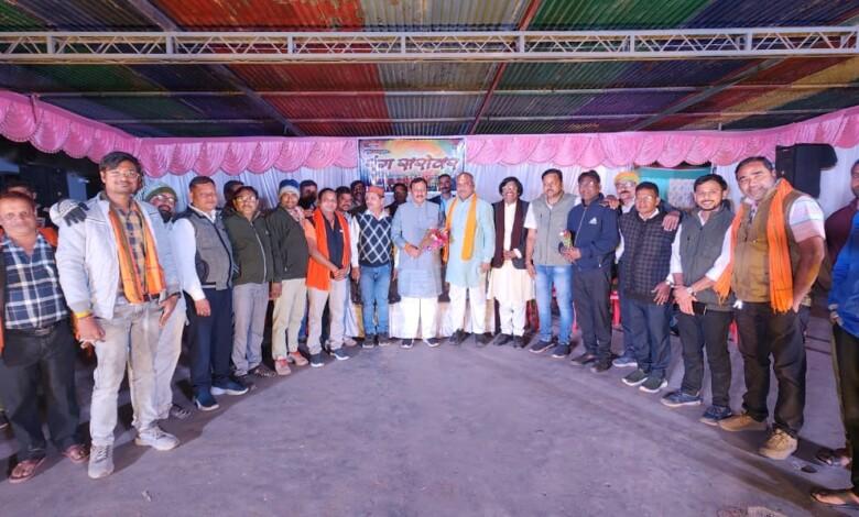 नगर पंचायत उतई में आयोजित भव्य मड़ाई मेला उत्सव कार्यक्रम में सम्मिलित हुए विधायक व सांसद 1 नगर पंचायत उतई में आयोजित भव्य मड़ाई मेला उत्सव कार्यक्रम में सम्मिलित हुए विधायक व सांसद