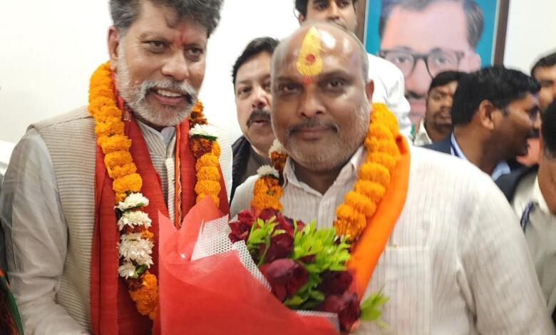 दुर्ग ग्रामीण विधायक ललित चंद्राकर ने किरण सिंह देव जी को पुन: भाजपा प्रदेश अध्यक्ष निर्वाचित होने पर दी हार्दिक शुभकामनाएं