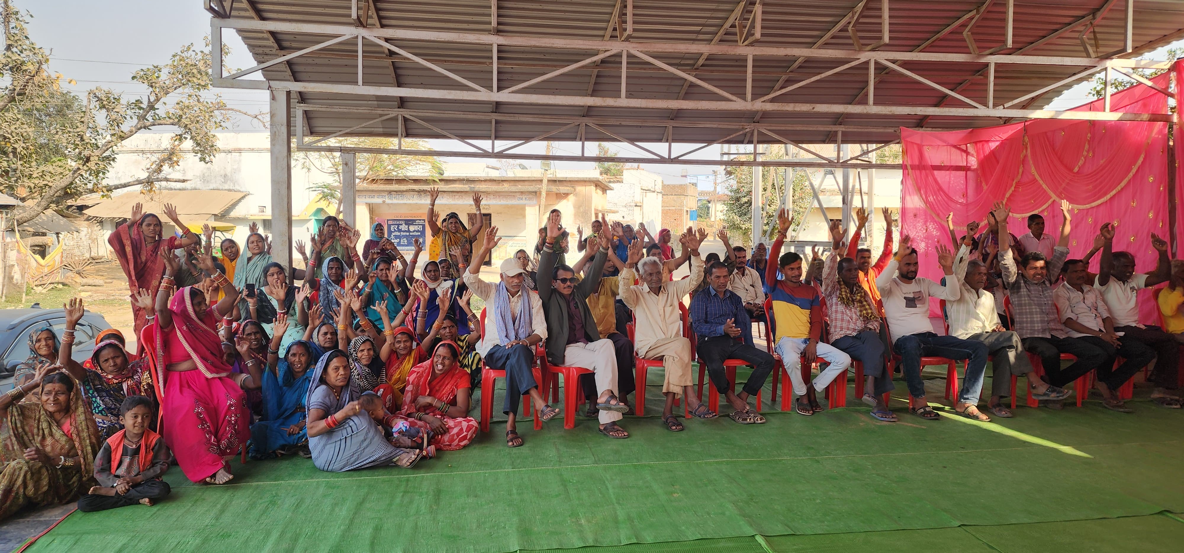 दुर्ग ग्रामीण विधायक ललित चंद्राकर ने ग्राम कोकड़ी , चिरपोटी करगाडीह में रखी विकास करोड़ों रुपयों की नवीन विकास कार्यों की नींव...