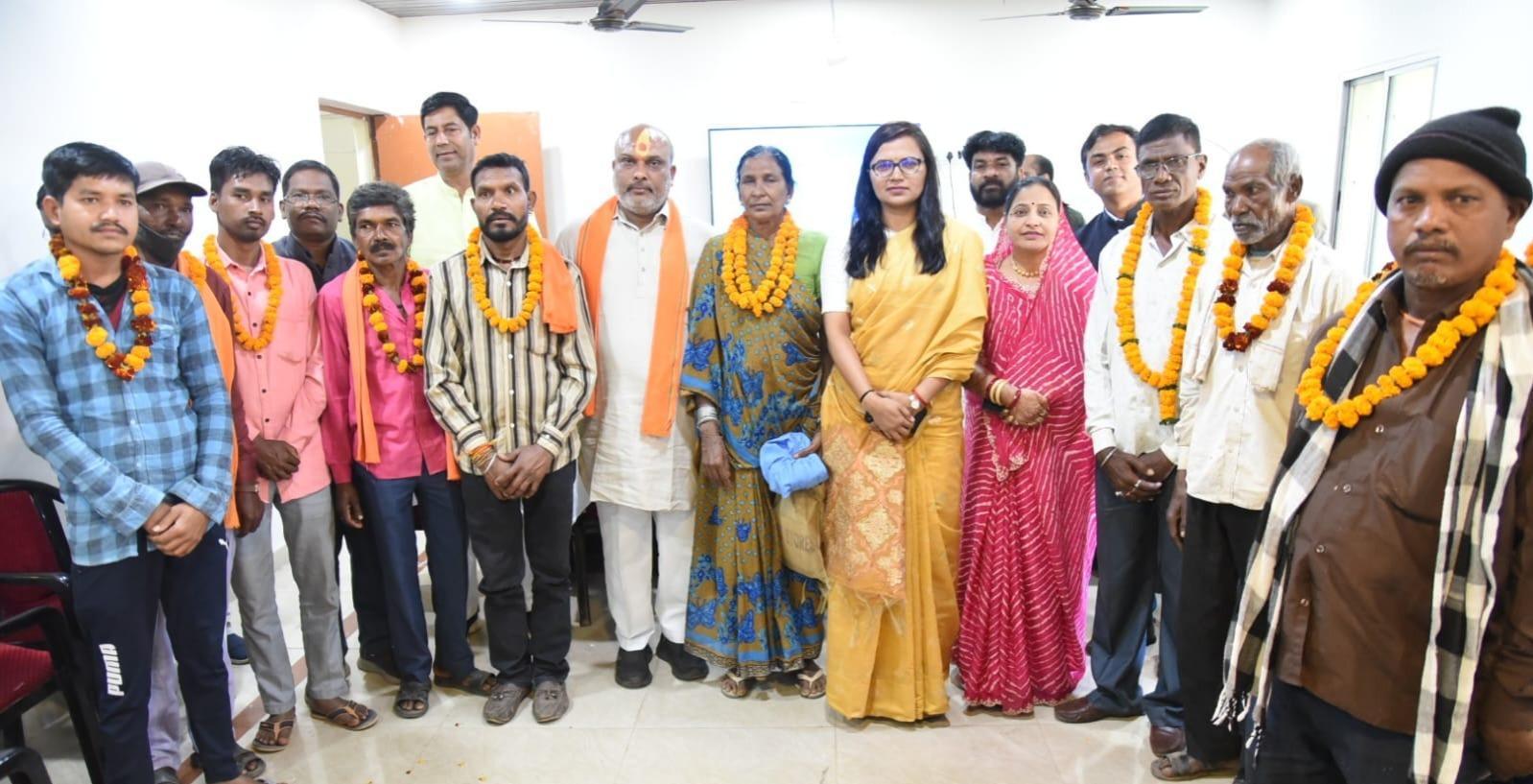 पं. दीनदयाल उपाध्याय भूमिहीन कृषि मजदूर कल्याण योजना का शुभारंभ...