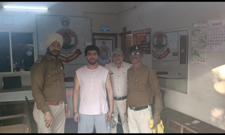 जुनवानी में गेटमैन पर जानलेवा हमला, आरोपी गिरफ्तार... 1 जुनवानी में गेटमैन पर जानलेवा हमला, आरोपी गिरफ्तार...
