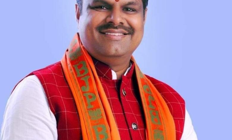 छत्तीसगढ़ में निवेश और विकास को बढ़ावा: गजेंद्र यादव का बड़ा बयान... 1 छत्तीसगढ़ में निवेश और विकास को बढ़ावा: गजेंद्र यादव का बड़ा बयान...
