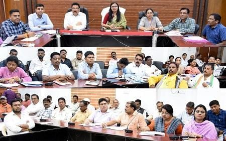 निकायवार किया गया ई.व्ही.एम. रेण्डमाईजेशन....