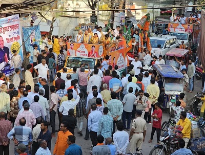 दुर्गा की नव निर्वाचित महापौर अल्का बाघमार के विजय रैली में उमड़ा जनसैलाब.....