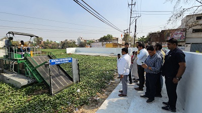 विधायक गजेन्द्र यादव की पहल- दुर्ग पहुंचा पोंड क्लीनर मशीन....