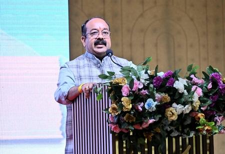 जिम्मेदारी को चुनौती मानकर पूरी ऊर्जा और उत्साह से करें काम - अरुण साव.... 7 जिम्मेदारी को चुनौती मानकर पूरी ऊर्जा और उत्साह से करें काम - अरुण साव....