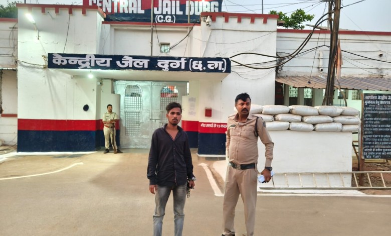 हत्या करने की नियत से धारदार हथियार से वार करने वालो को पकड़ने में दुर्ग पुलिस केा मिली सफलता....