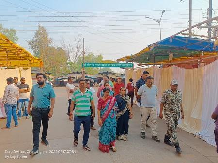 नवरात्र के पहले, सड़क आवागमन में बाधित दुकान व पसरा, सभी को हटवाकर समृद्धि बाजार पार्किंग में लगवाने के निर्देश.... 3 नवरात्र के पहले, सड़क आवागमन में बाधित दुकान व पसरा, सभी को हटवाकर समृद्धि बाजार पार्किंग में लगवाने के निर्देश....