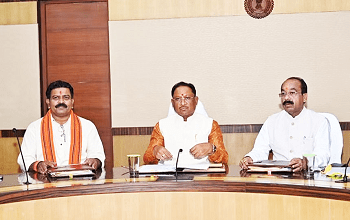 CG कैबिनेट बैठक: मुख्यमंत्री विष्णुदेव साय की अध्यक्षता में हुई अहम बैठक, कई बड़े फैसलों पर लगी मुहर...