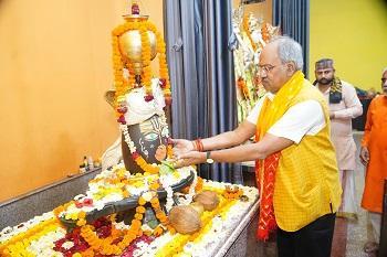 विभिन्न सामाजिक और धार्मिक आयोजनों में सम्मिलित हुए सांसद बृजमोहन अग्रवाल... 1 विभिन्न सामाजिक और धार्मिक आयोजनों में सम्मिलित हुए सांसद बृजमोहन अग्रवाल...