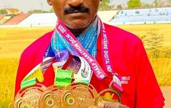 दिल्ली मैराथनों में भिलाई के ‘मिल्खा सिंह’ भागवत राम नेताम ने लहराया परचम, छत्तीसगढ़ व सेल-भिलाई इस्पात संयंत्र का बढ़ाया मान...
