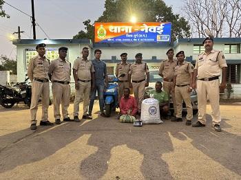 नशे के खिलाफ दुर्ग पुलिस की बडी कार्यवाही: 15.526 किलोग्राम मादक पदार्थ गांजा बरामद, आरोपी गिरफ्तार... 1 नशे के खिलाफ दुर्ग पुलिस की बडी कार्यवाही: 15.526 किलोग्राम मादक पदार्थ गांजा बरामद, आरोपी गिरफ्तार...