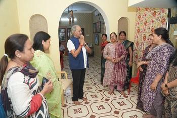 सांसद बृजमोहन अग्रवाल ने दिनेश मिरानिया को दी श्रद्धांजलि... 1 सांसद बृजमोहन अग्रवाल ने दिनेश मिरानिया को दी श्रद्धांजलि...