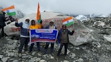 एवरेस्ट की छांव में: पर्यावरण चेतना और संगठनात्मक संकल्प की एक साहसिक यात्रा..