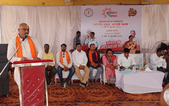 सरकार जनता के बीच पहुंचकर समस्याओं का समाधान कर रही हैं- विधायक ललित चंद्राकर