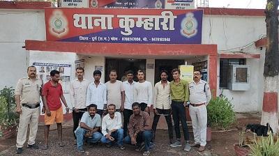 अपहरण के आरोपियों को किया गया गिरफ्तार, 11 आरोपियों को भेजा गया जेल... 1 अपहरण के आरोपियों को किया गया गिरफ्तार, 11 आरोपियों को भेजा गया जेल...