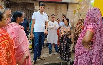 महापौर ने रहवासियों से रूबरू होकर उनकी समस्याओं को सुना, अधिकारियो को निराकरण करने के निर्देश...