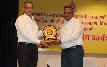 पुलिस महानिरीक्षक दुर्ग रेंज के निर्देशन में रेंज स्तरीय कार्यशाला का आयोजन: सीसीटीवी फुटेज संग्रहण, विश्लेषण एवं ई-साक्ष्य पर दी गई महत्वपूर्ण जानकारी...