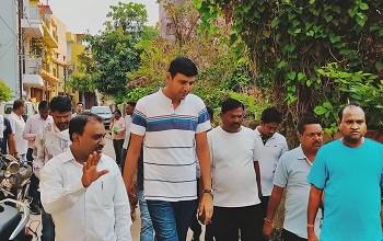 मानसून के पहले शहर के नाले-नालियों मे महा- सफाई अभियान, आयुक्त ने किया एमआईसी सदस्यों के साथ निरीक्षण...