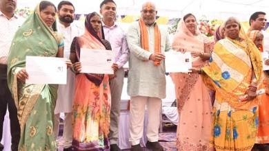 मनरेगा बना सहारा: घुघसीडीह की माधुरी को मिला रोजगार, अब नहीं झेलना पड़ेगा आर्थिक संकट...