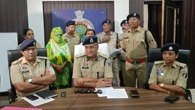 अवैध निवासरत बांग्लादेशी महिला पन्ना बीबी भिलाई से गिरफ्तार, फर्जी दस्तावेज तैयार कर ईलाज में किया गया उपयोग...