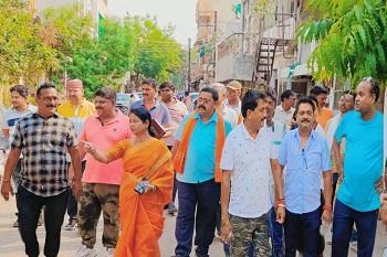 शहर नाला/नालियों की सफाई को लेकर व शहर से अतिक्रमण हटवाने निगम एक्टिव, महापौर ने संभाला मोर्चा... 1 शहर नाला/नालियों की सफाई को लेकर व शहर से अतिक्रमण हटवाने निगम एक्टिव, महापौर ने संभाला मोर्चा...