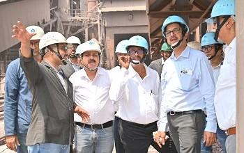 निदेशक एवं अतिरिक्त प्रभार निदेशक प्रभारी, मनीष राज गुप्ता ने विभागों का निरीक्षण कर कार्य-निष्पादन की समीक्षा बैठक ली...