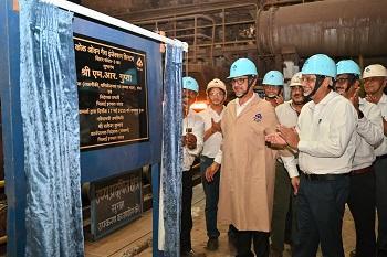 सिंटर प्लांट-3 में कोक ओवन गैस इंजेक्शन प्रणाली की शुरुआत: स्थायी इस्पात उत्पादन की दिशा में भिलाई इस्पात संयंत्र का एक महत्वपूर्ण कदम... 1 सिंटर प्लांट-3 में कोक ओवन गैस इंजेक्शन प्रणाली की शुरुआत: स्थायी इस्पात उत्पादन की दिशा में भिलाई इस्पात संयंत्र का एक महत्वपूर्ण कदम...
