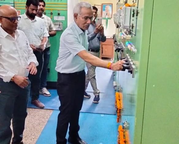 220 केवी उपकेंद्र भिलाई में 2 नए फीडर बे ऊर्जीकृत... 1 220 केवी उपकेंद्र भिलाई में 2 नए फीडर बे ऊर्जीकृत...