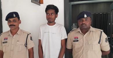 नशे के खिलाफ संकल्प अभियान के तहत नशा कारोबारी पर दुर्ग पुलिस की बड़ी कार्यवाही...