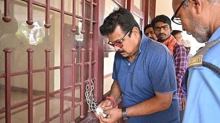 भिलाई इस्पात संयंत्र द्वारा अवैध कब्जेधारियों और भू-माफियाओं के विरुद्ध कार्यवाही जारी रहेगी...