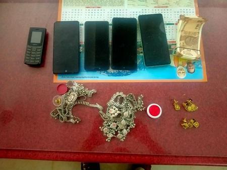 छावनी अन्तर्गत खुर्सीपार भिलाई मे हुआ नकबजनी का खुलासा.... 1 छावनी अन्तर्गत खुर्सीपार भिलाई मे हुआ नकबजनी का खुलासा....