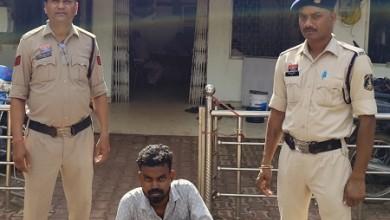 धारदार हथियार लेकर गुण्डागर्दी करने वाला आरोपी गिरफ्तार..