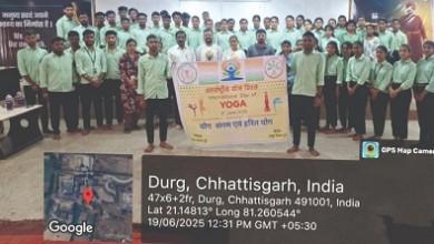 निशुल्क योग शिविर में विविध प्रकार के योगाभ्यास...