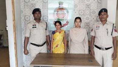 गांजा बेचती महिला गिरफ्तार: दुर्ग पुलिस की कार्रवाई में 1.2 किलो गांजा और नगद बरामद....