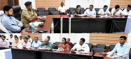 मुख्य सड़क मार्ग से मिलने वाली ग्रामीण सड़कों पर बनायी जाए स्पीड ब्रेकर...