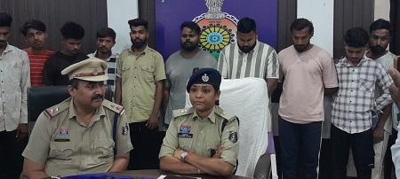 सट्टा खाईवाल सहित 08 म्युल एकाउण्ट खाता धारको एवं खाता खरिदने वाले को पकड़ने में दुर्ग पुलिस को मिली सफलता... 3 सट्टा खाईवाल सहित 08 म्युल एकाउण्ट खाता धारको एवं खाता खरिदने वाले को पकड़ने में दुर्ग पुलिस को मिली सफलता...