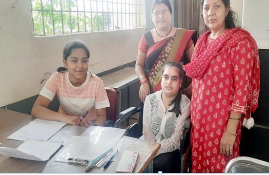 दुर्ग जिले से बोर्ड परीक्षा मेें दिव्यांग बच्चों का उत्कृष्ट प्रदर्शन...