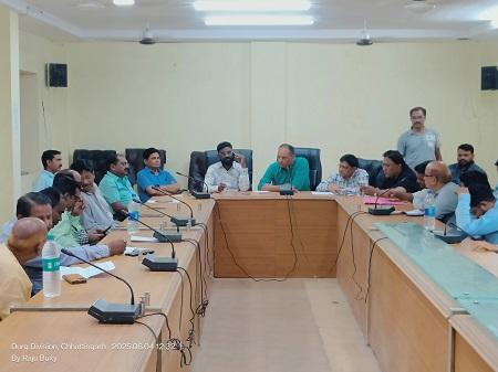 अंतरराष्ट्रीय पर्यावरण दिवस 5 जून को महाराजा चौक से प्रगति मैदान बोरसी तक साइकिल रैली,साथ ही पौधरोपण किया जाएगा... 1 अंतरराष्ट्रीय पर्यावरण दिवस 5 जून को महाराजा चौक से प्रगति मैदान बोरसी तक साइकिल रैली,साथ ही पौधरोपण किया जाएगा...