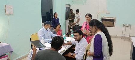 राजहरा माइंस अस्पताल में एक दिवसीय व्यापक स्वास्थ्य शिविर का आयोजन...
