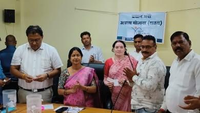 लाटरी निकालकर 38 हितग्राहियों को प्रदान किया गया पीएम आवास, महापौर श्रीमती बाघमार की पहल से लोगों के खिले चेहरे...