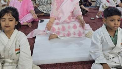 दुर्ग में भव्य योग शिविर का आयोजन: भाजपा नेताओं और सैकड़ों कार्यकर्ताओं ने किया योग....