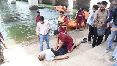 शिवनाथ नदी में बाढ़ बचाव के लिए मॉकड्रिल का आयोजन, कलेक्टर ने तैयारियों की सराहना की...