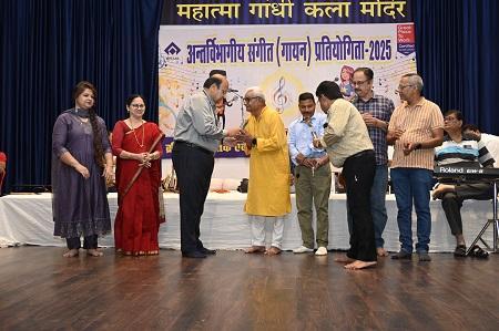 बीएसपी अंतर्विभागीय संगीत प्रतियोगिता का भव्य शुभारंभ... 1 बीएसपी अंतर्विभागीय संगीत प्रतियोगिता का भव्य शुभारंभ...