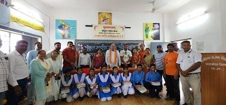 संकुल स्तरीय शाला प्रवेश उत्सव कार्यक्रम में सम्मिलित हुए दुर्ग ग्रामीण विधायक ललित चंद्राकर, शिक्षा के महत्व पर डाला प्रकाश....