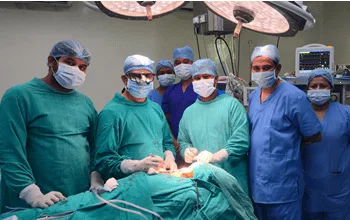राज्य में पहली बार गले के नस की दुर्लभ सर्जरी, 70 वर्षीय मरीज को मिली नई जिंदगी 6 राज्य में पहली बार गले के नस की दुर्लभ सर्जरी, 70 वर्षीय मरीज को मिली नई जिंदगी