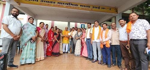 शासकीय हाई स्कूल उतई व पूर्व माध्यमिक विद्यालय पुरई में गुरुपूर्णिमा पर्व धूम धाम से मनाई गई....