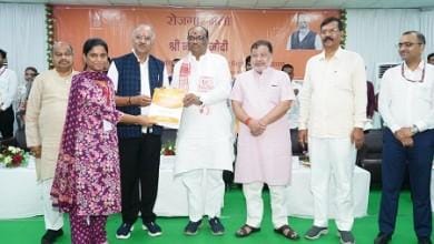 रोजगार मेले में सांसद बृजमोहन अग्रवाल ने दी नवचयनित अभ्यर्थियों को सौंपे नियुक्ति पत्र, दी शुभकामनाएं...