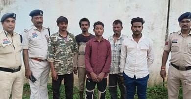 मोटर सायकल चोरी करने वाले देवार गिरोह का पर्दाफाश... 2 मोटर सायकल चोरी करने वाले देवार गिरोह का पर्दाफाश...