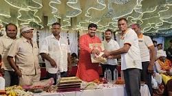 अखाड़ा सिर्फ खेल नहीं छ. ग. की संस्कृति - परंपरा जीवंत प्रतीक है - विधायक गजेन्द्र यादव... 9 अखाड़ा सिर्फ खेल नहीं छ. ग. की संस्कृति - परंपरा जीवंत प्रतीक है - विधायक गजेन्द्र यादव...